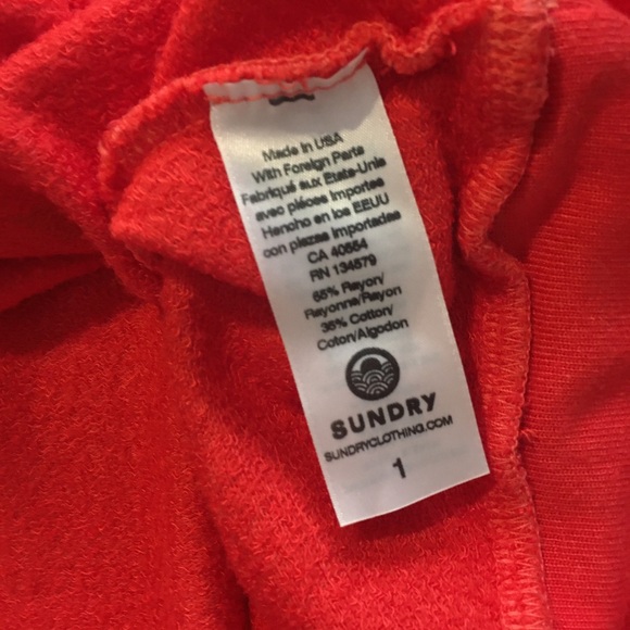 Sundry red orange with blue stars sweatshirt size1 - Picture 9 of 10
